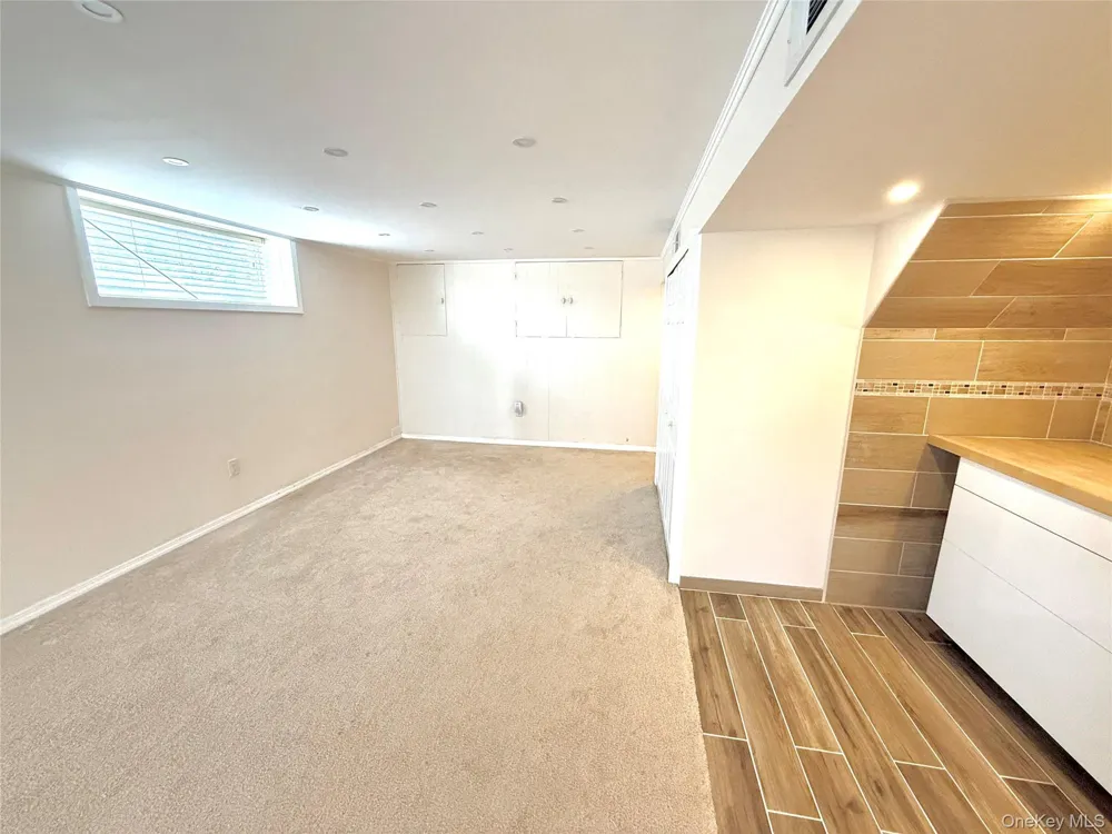 32 Elissa Lane #Unit 1 Yonkers, NY 10710