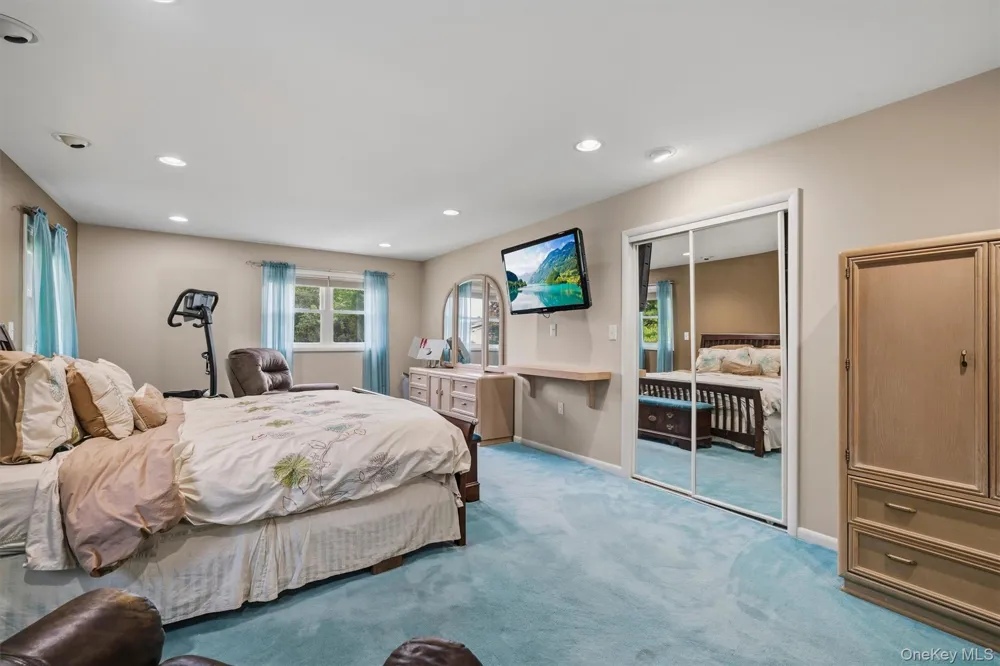 2 Harvest Hill Lane Middletown, NY 10940