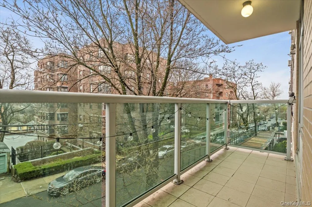 3511 Cambridge #3F Bronx, NY 10463