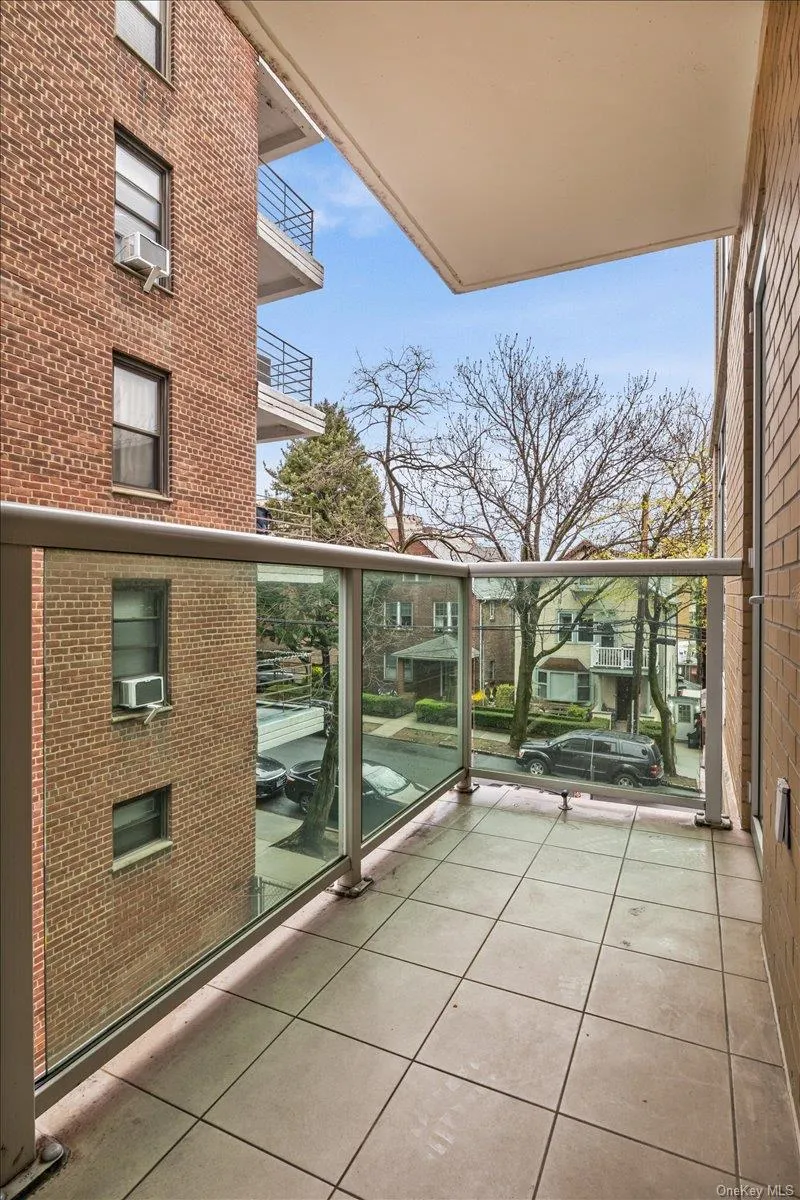 3511 Cambridge #3F Bronx, NY 10463