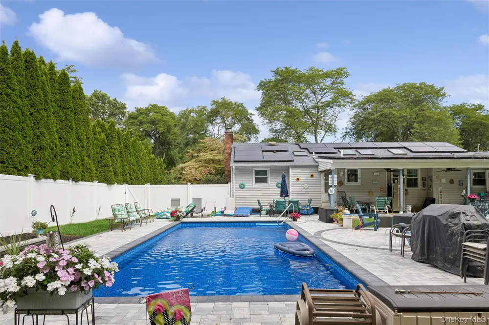 31 Ketay Drive East Northport, NY 11731