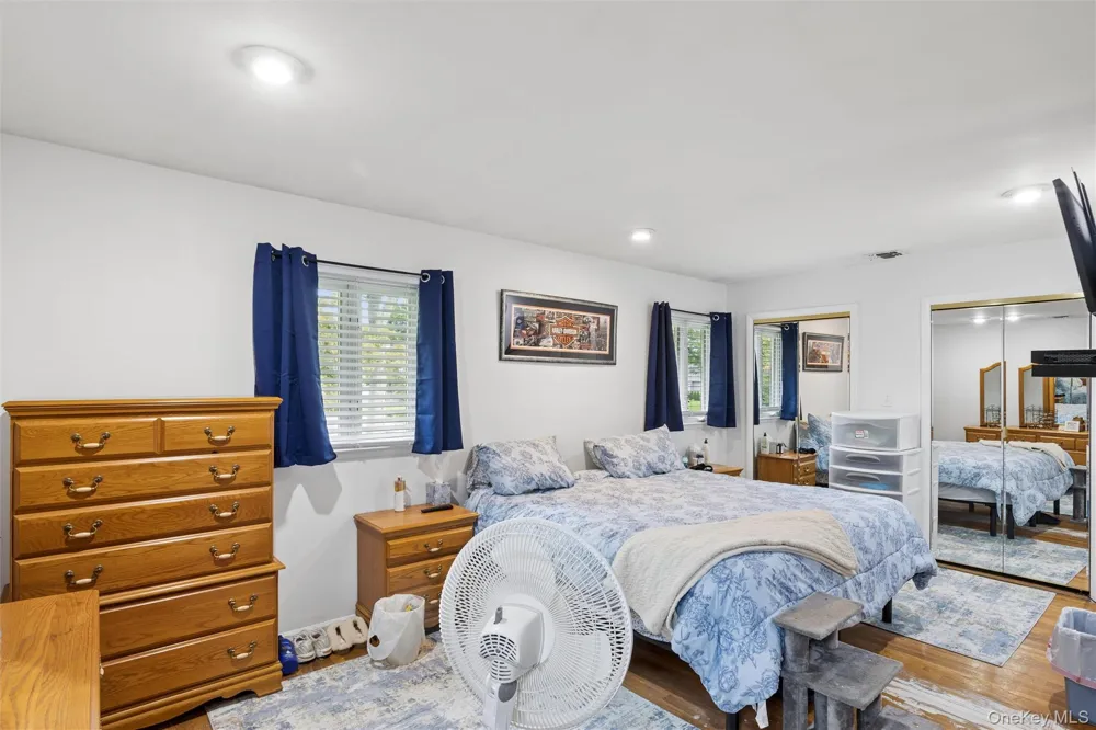 31 Ketay Drive East Northport, NY 11731