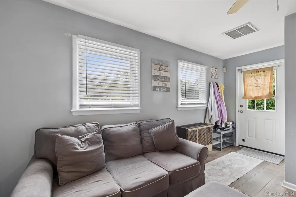31 Ketay Drive East Northport, NY 11731