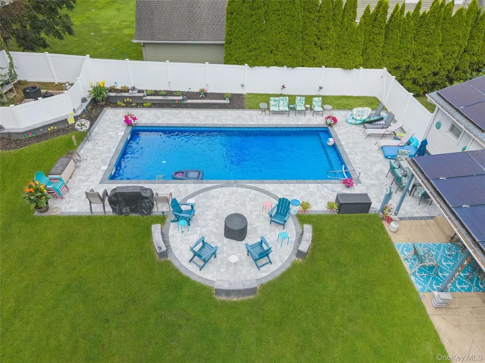 31 Ketay Drive East Northport, NY 11731