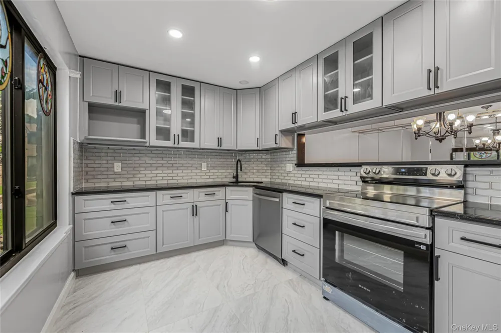 11 Jackson Avenue #27 Scarsdale, NY 10583