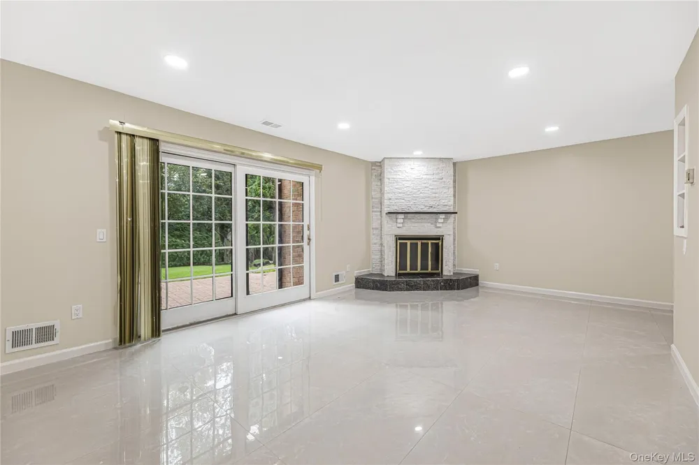11 Jackson Avenue #27 Scarsdale, NY 10583