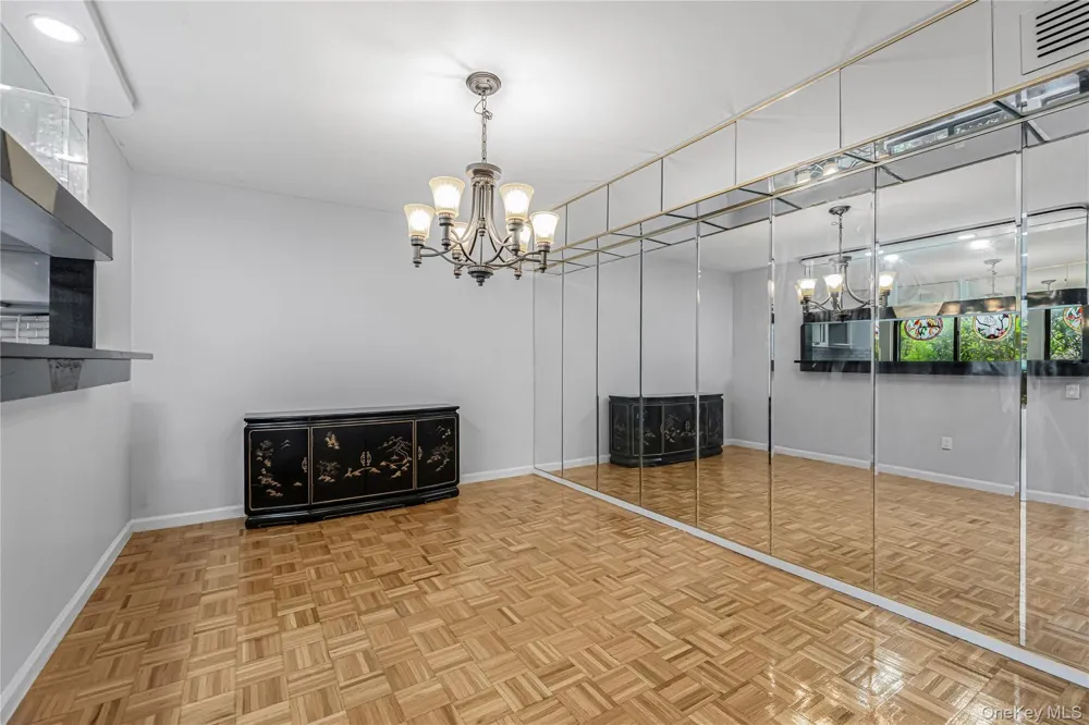 11 Jackson Avenue #27 Scarsdale, NY 10583