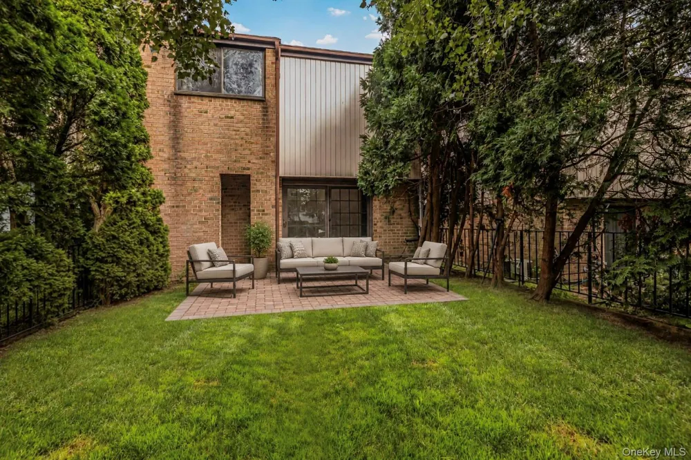 11 Jackson Avenue #27 Scarsdale, NY 10583