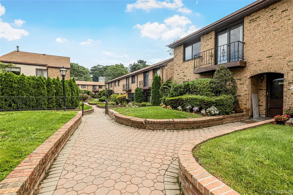 11 Jackson Avenue #27 Scarsdale, NY 10583