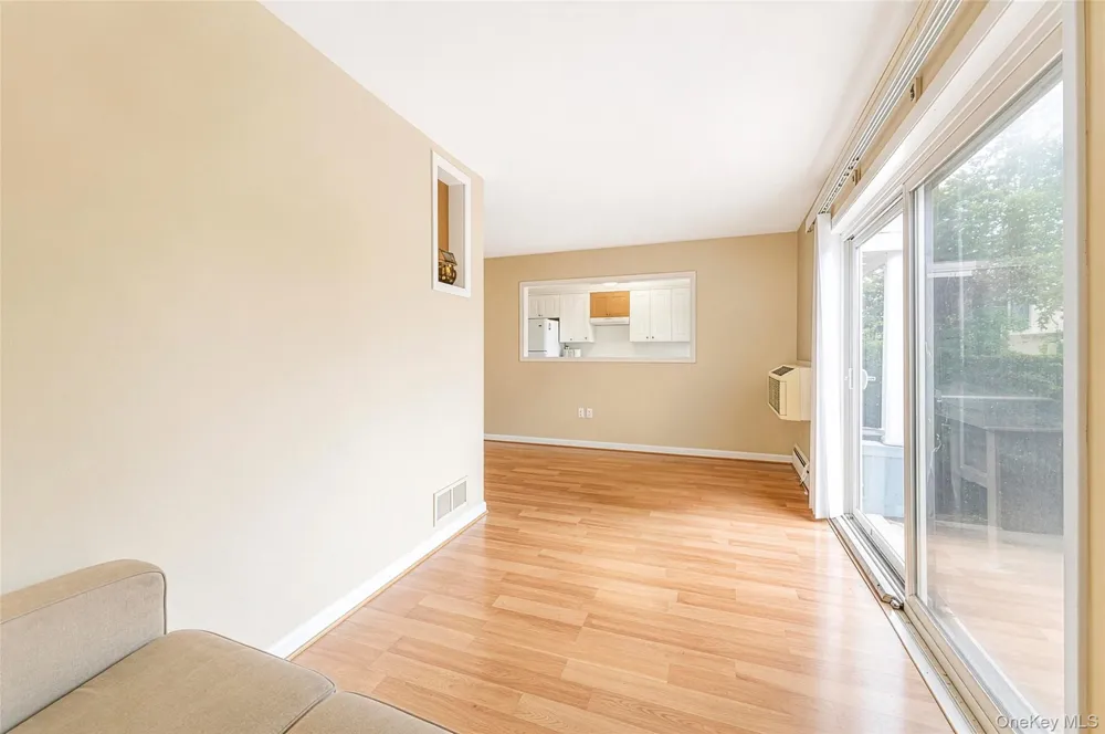 263 Newbridge Road Levittown, NY 11756
