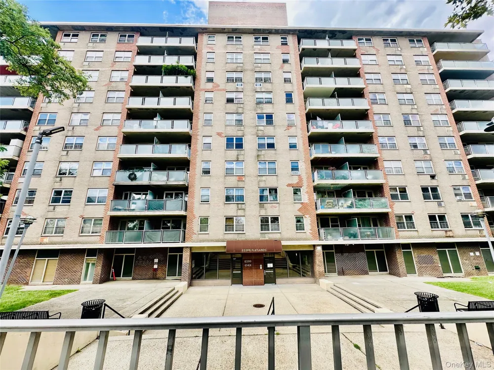 12399 Flatlands Avenue #8K Brooklyn, NY 11208