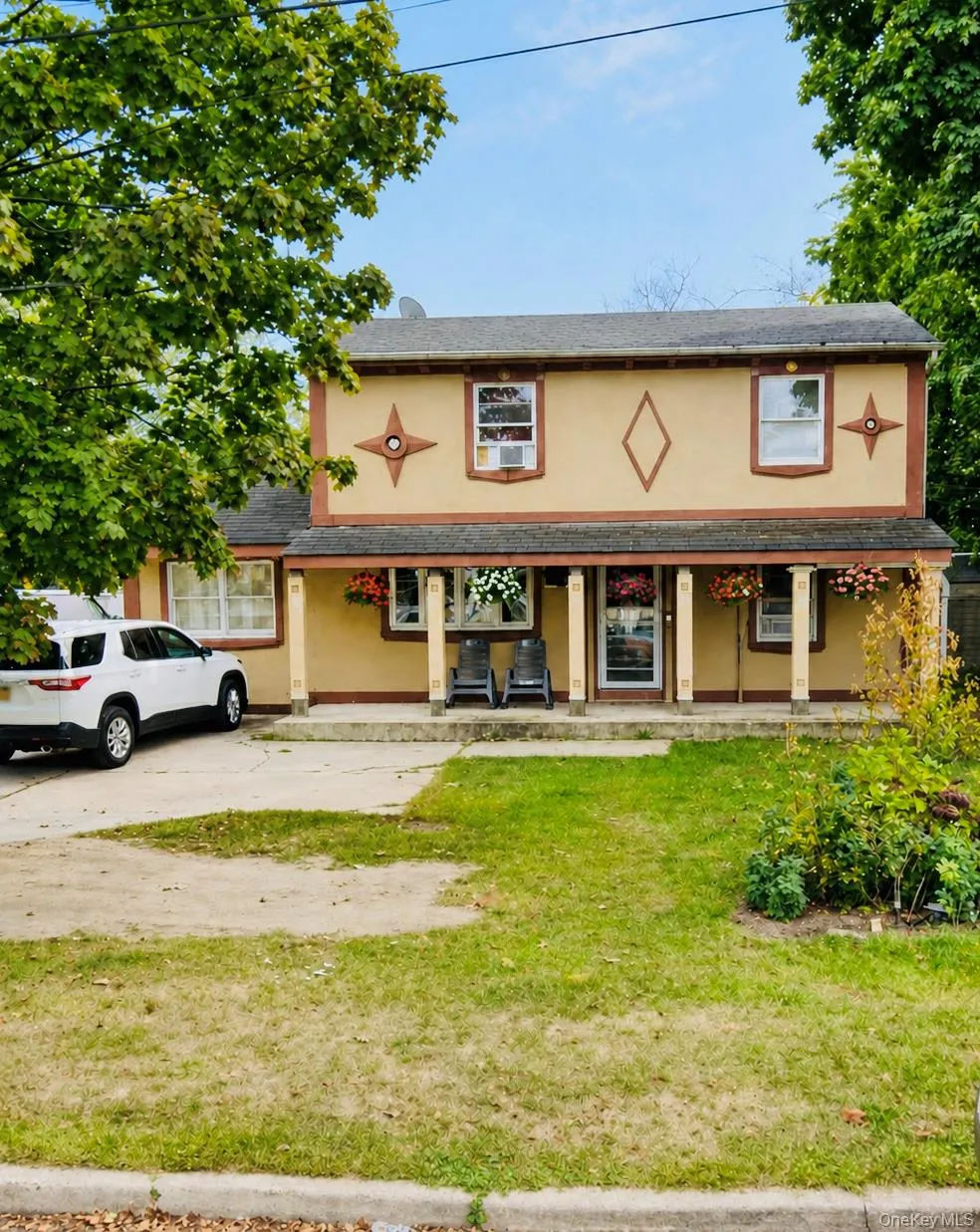 26 Yarnell Street Brentwood, NY 11717