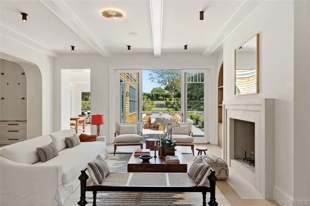 493 Sagg Main Street Sagaponack, NY 11962