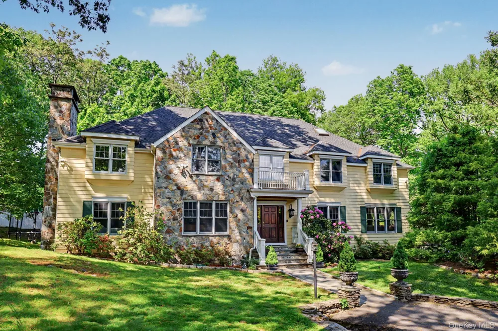 13 Lia Fail Way Greenwich, CT 06807