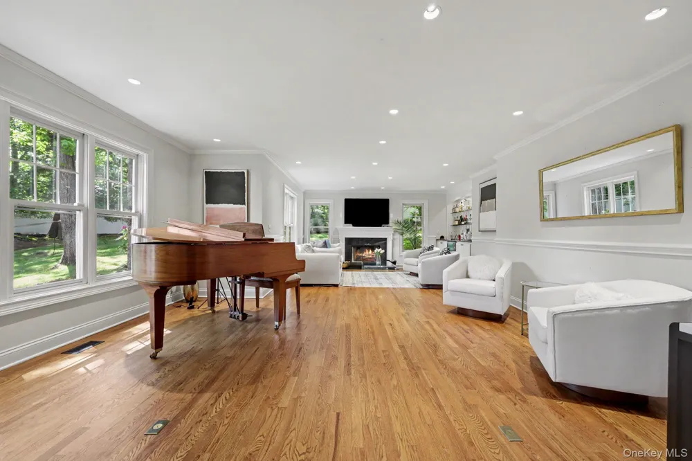13 Lia Fail Way Greenwich, CT 06807