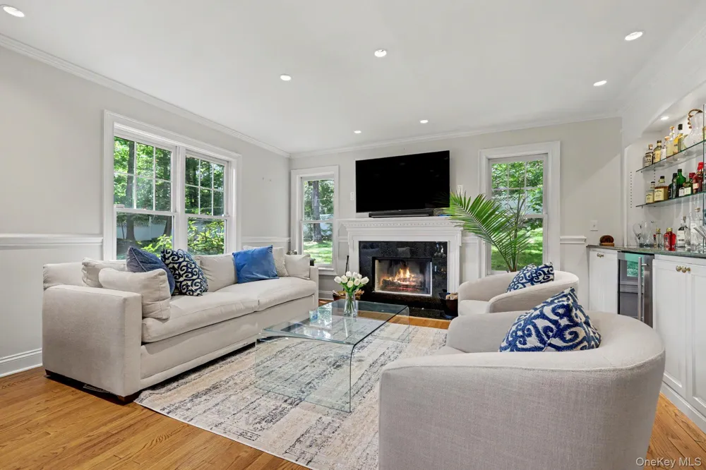 13 Lia Fail Way Greenwich, CT 06807