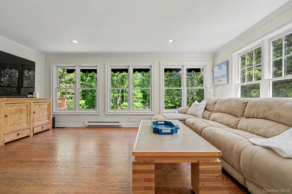 13 Lia Fail Way Greenwich, CT 06807