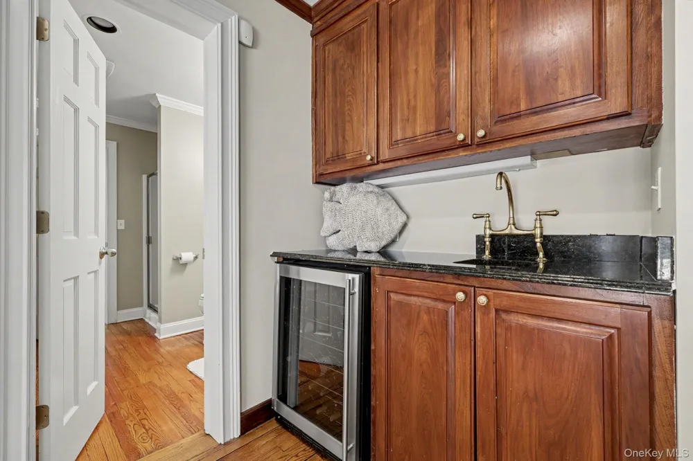 13 Lia Fail Way Greenwich, CT 06807
