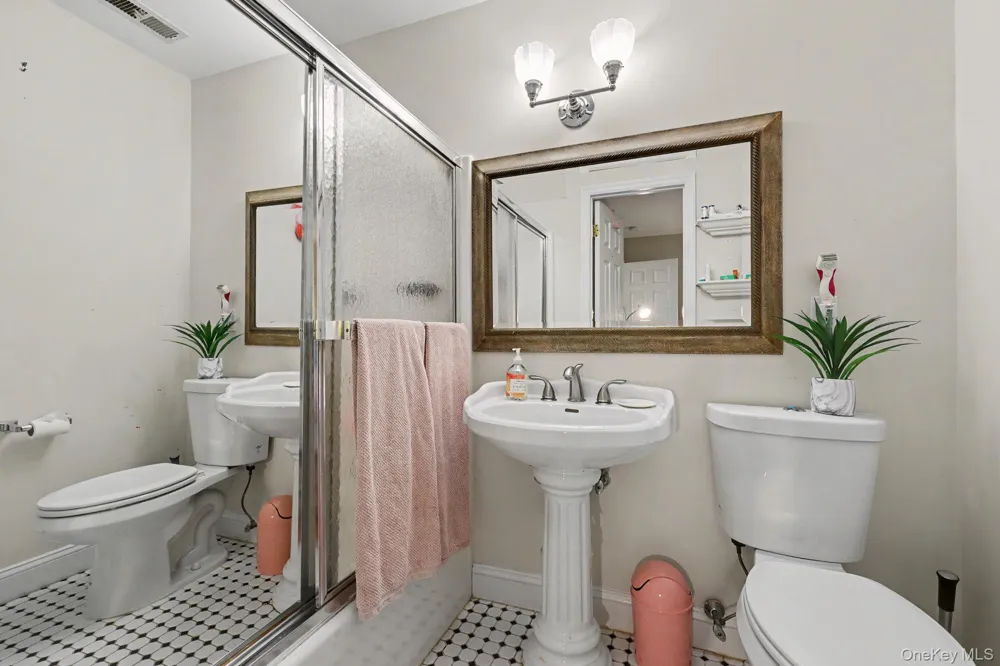 13 Lia Fail Way Greenwich, CT 06807