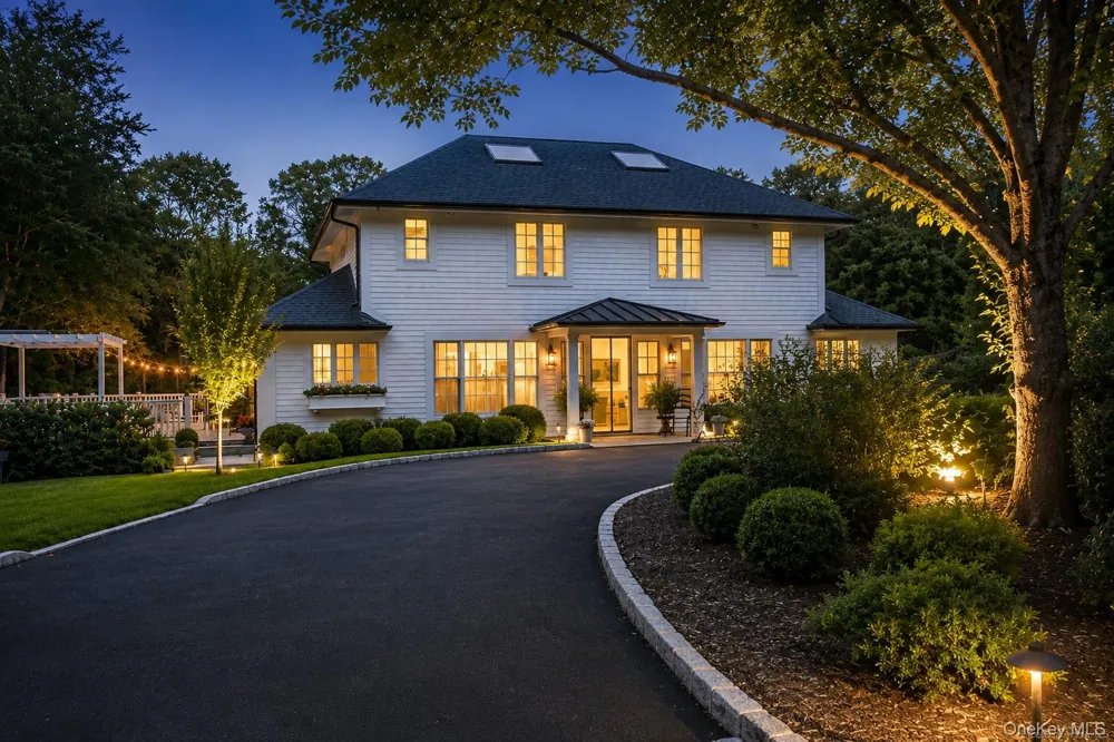 34 Locust Lane Huntington Bay, NY 11743