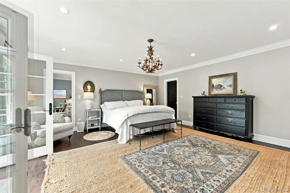 34 Locust Lane Huntington Bay, NY 11743