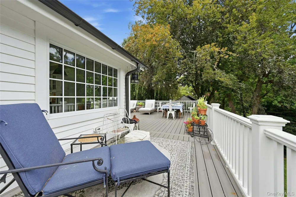 34 Locust Lane Huntington Bay, NY 11743