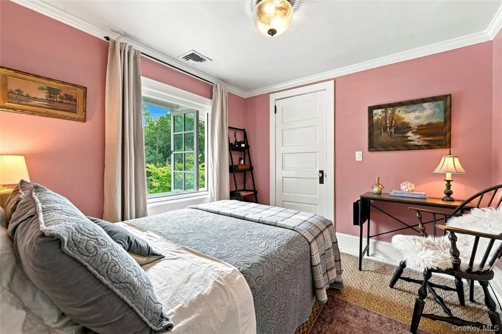 34 Locust Lane Huntington Bay, NY 11743