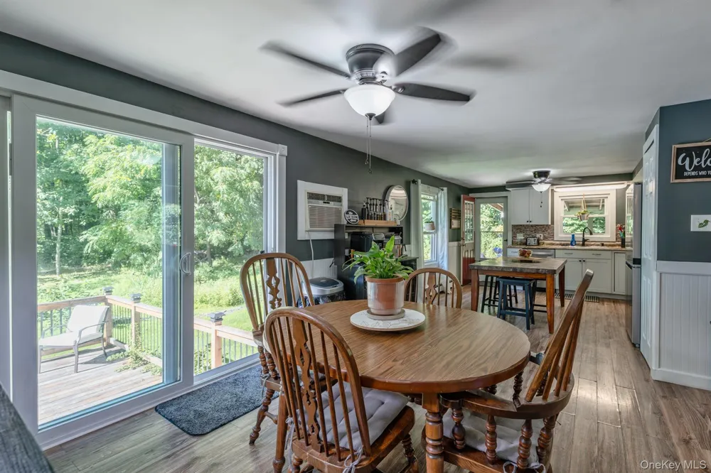 28 Buck Lane Saugerties, NY 12477