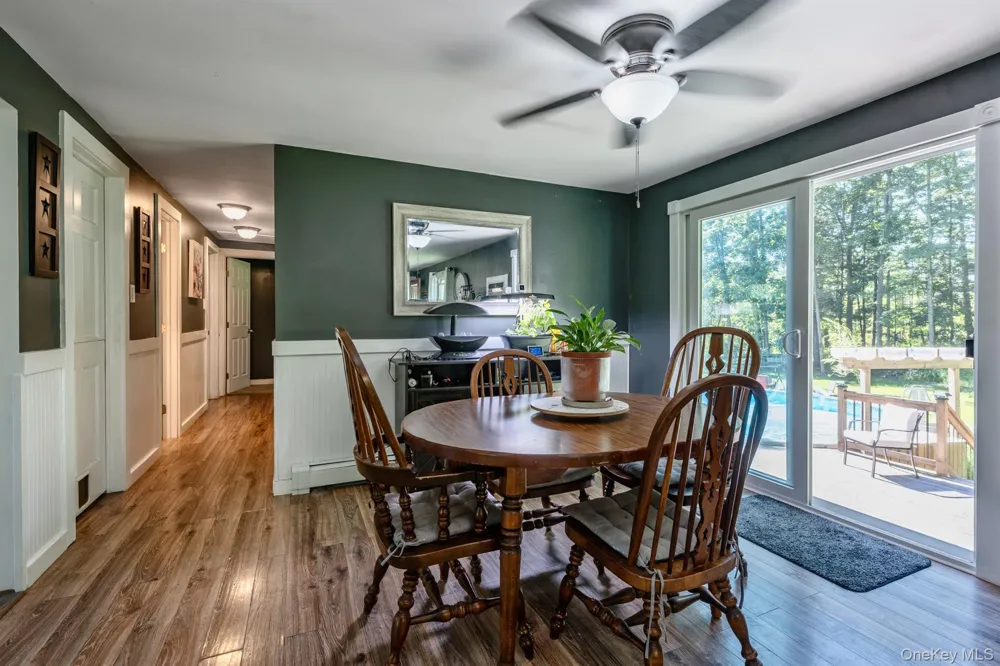 28 Buck Lane Saugerties, NY 12477