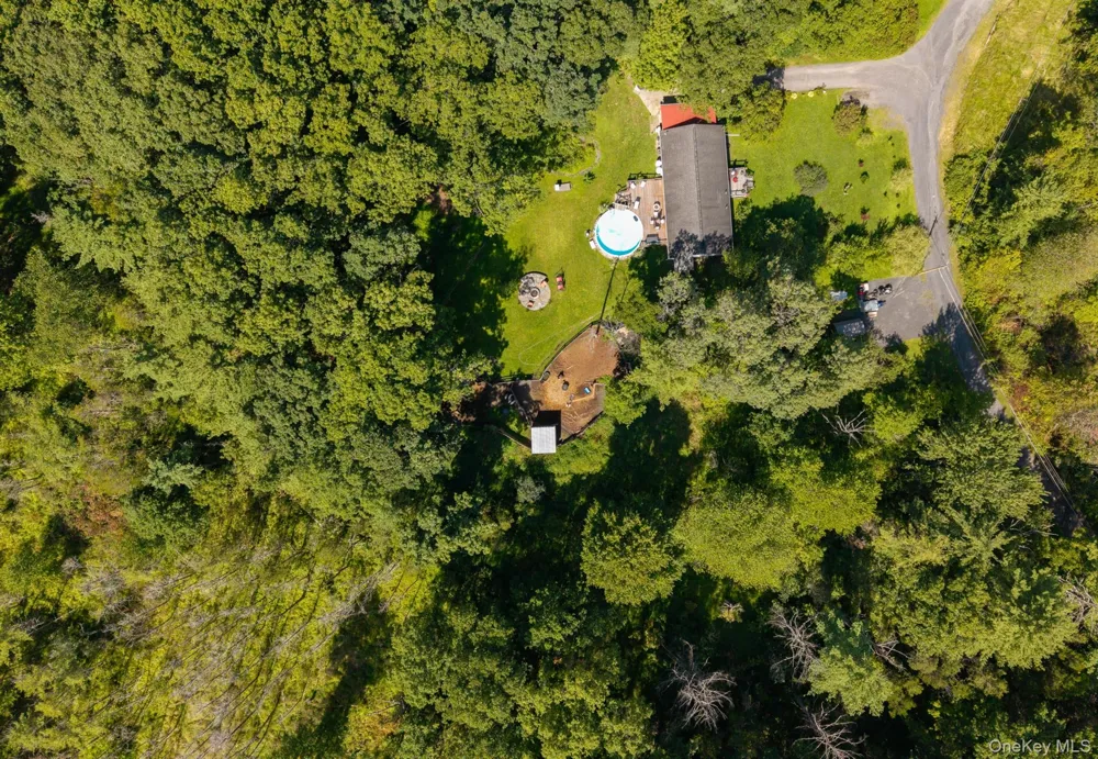 28 Buck Lane Saugerties, NY 12477
