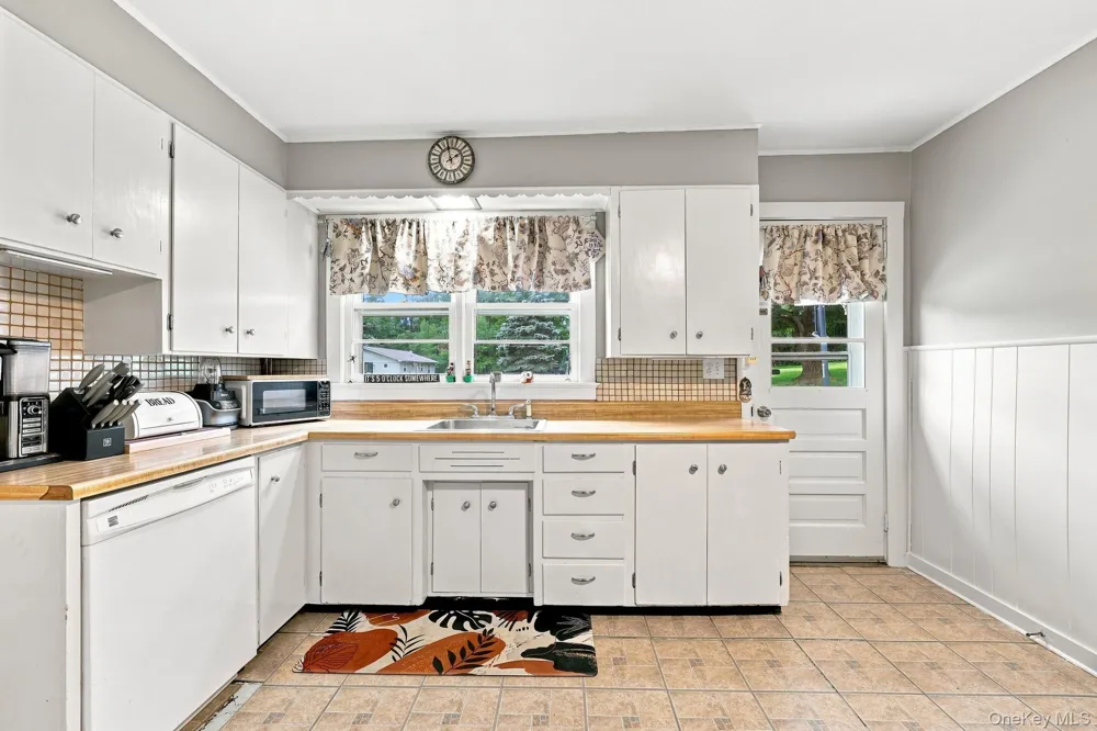 1311 Route 44/55 Clintondale, NY 12515