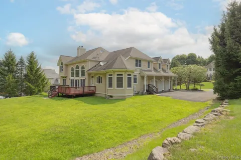 23 Sandyfields Lane