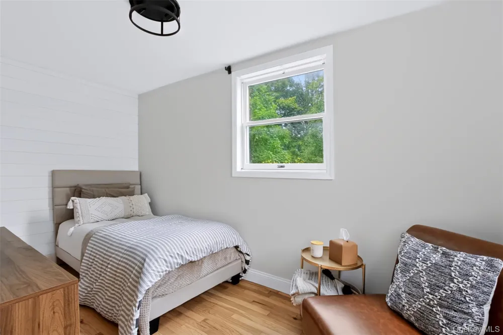 105 White Street Newburgh, NY 12550