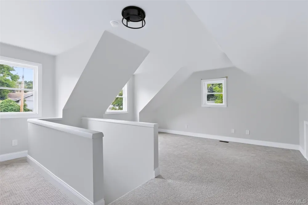 105 White Street Newburgh, NY 12550