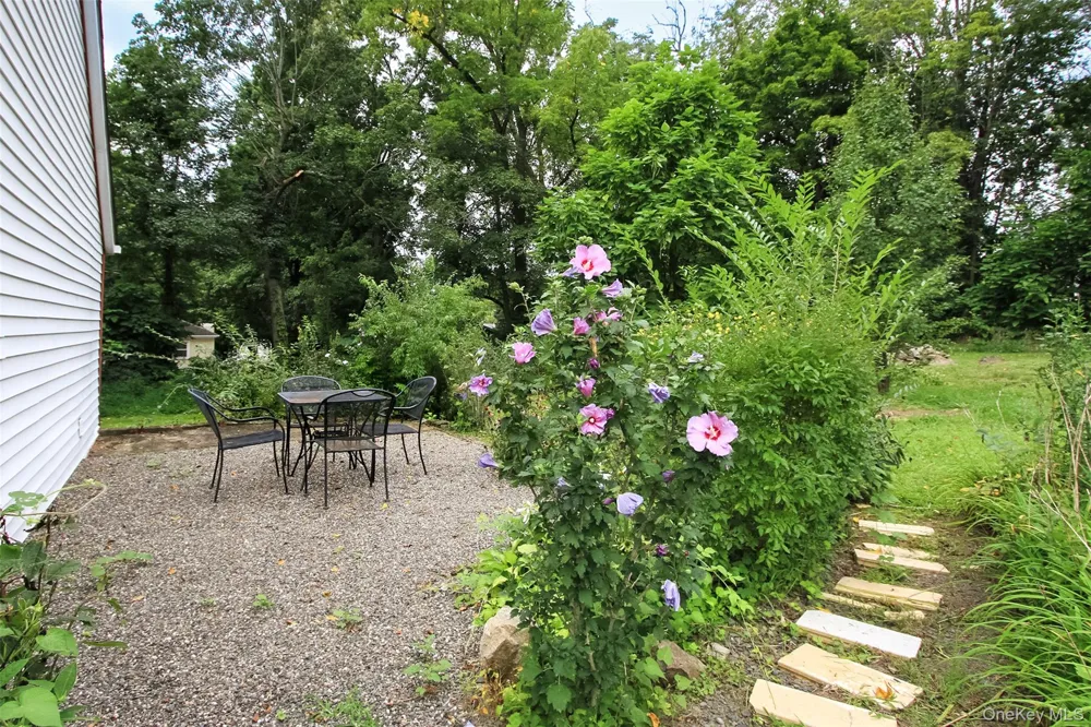 105 White Street Newburgh, NY 12550