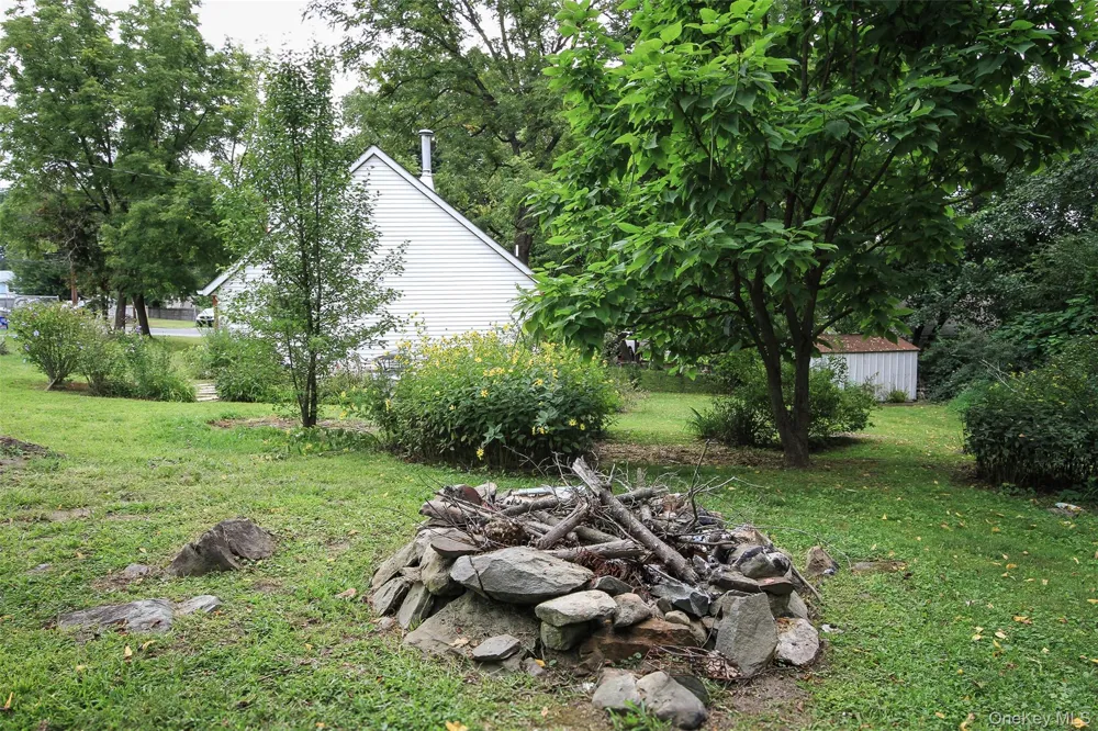 105 White Street Newburgh, NY 12550
