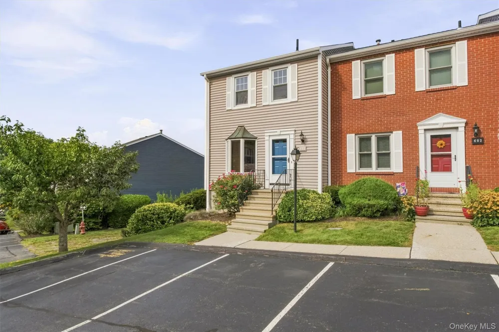 601 Mallard Way Peekskill, NY 10566