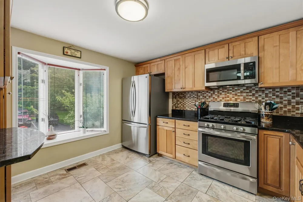 601 Mallard Way Peekskill, NY 10566