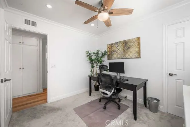 20652 Chaucer Lane Huntington Beach, CA 92646