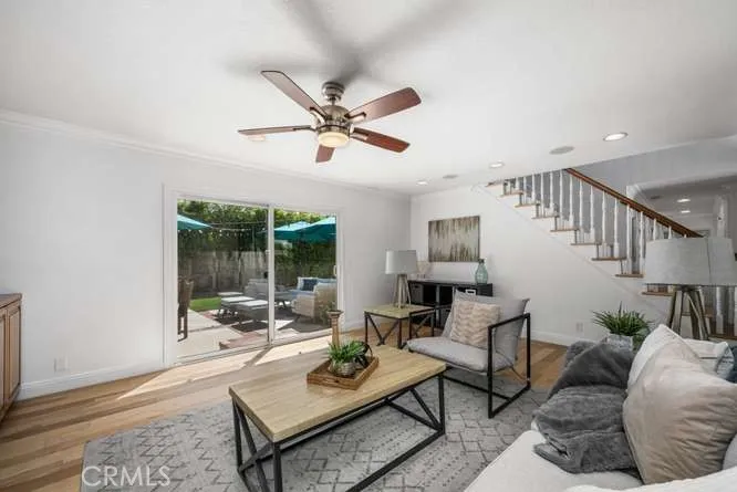 20652 Chaucer Lane Huntington Beach, CA 92646