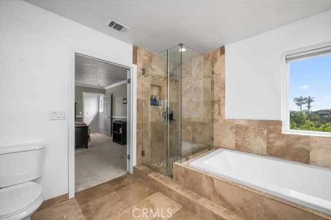 20652 Chaucer Lane Huntington Beach, CA 92646