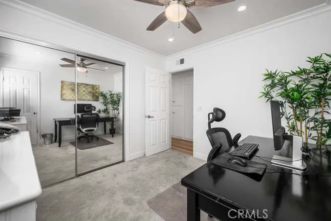 20652 Chaucer Lane Huntington Beach, CA 92646