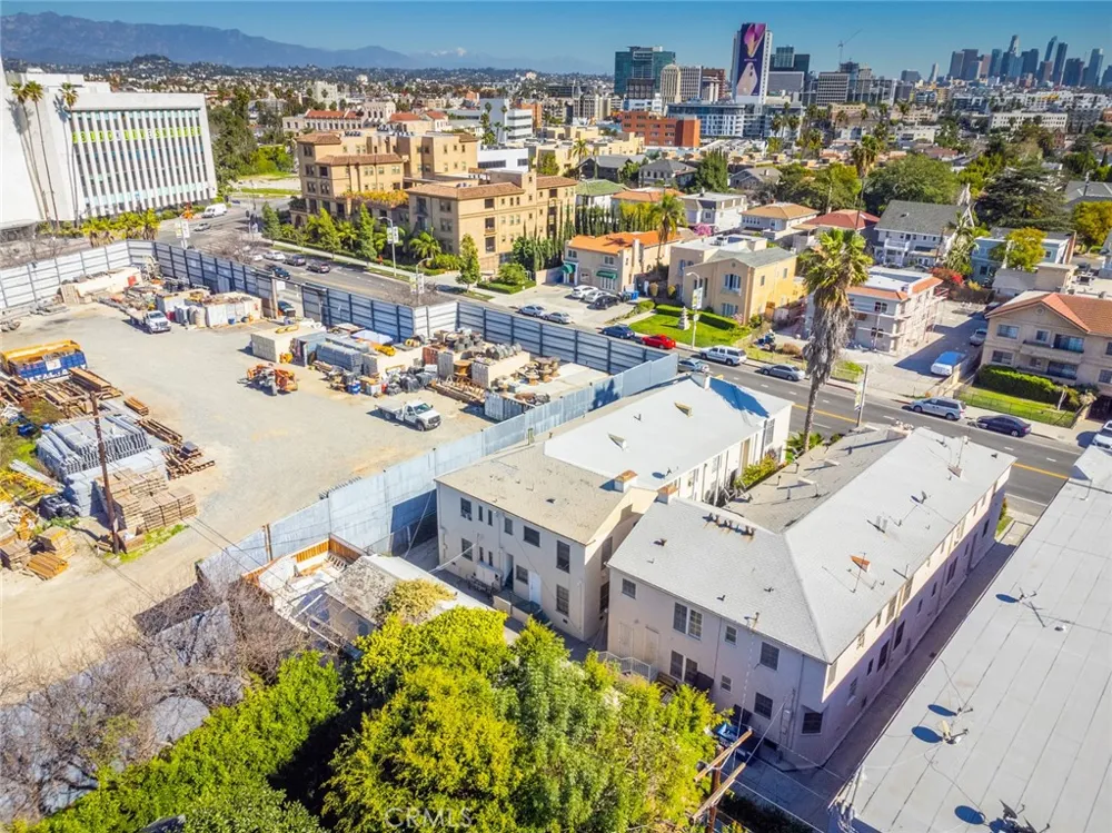 701 Crenshaw Los Angeles, CA 90005