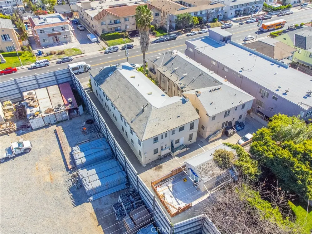 701 Crenshaw Los Angeles, CA 90005