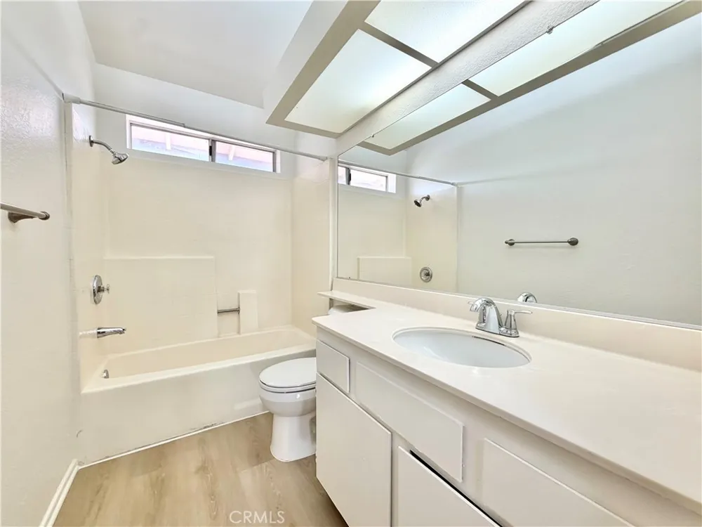 16309 Silverbirch Road Moreno Valley, CA 92551
