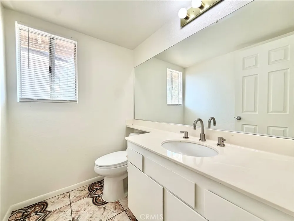 16309 Silverbirch Road Moreno Valley, CA 92551