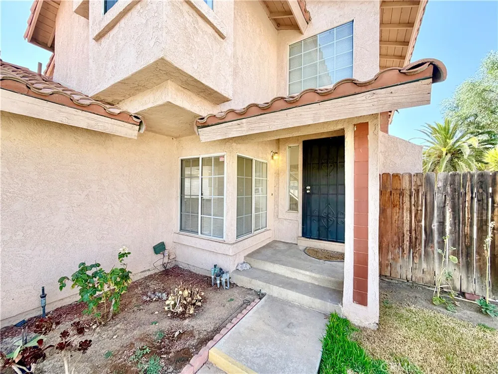 16309 Silverbirch Road Moreno Valley, CA 92551
