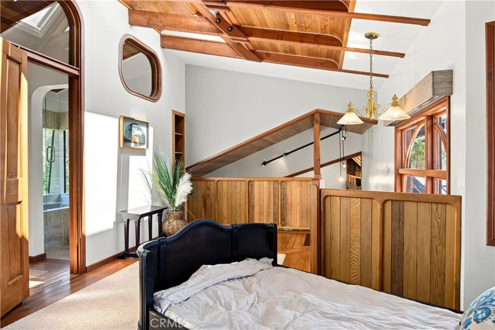 565 Chiswick Way Cambria, CA 93428