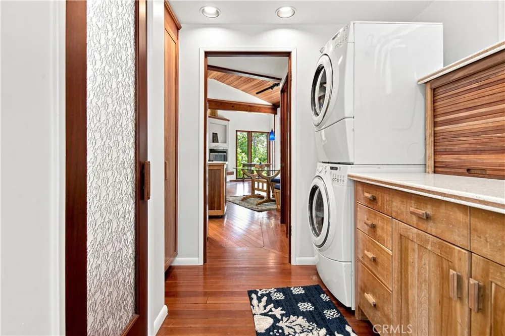 565 Chiswick Way Cambria, CA 93428