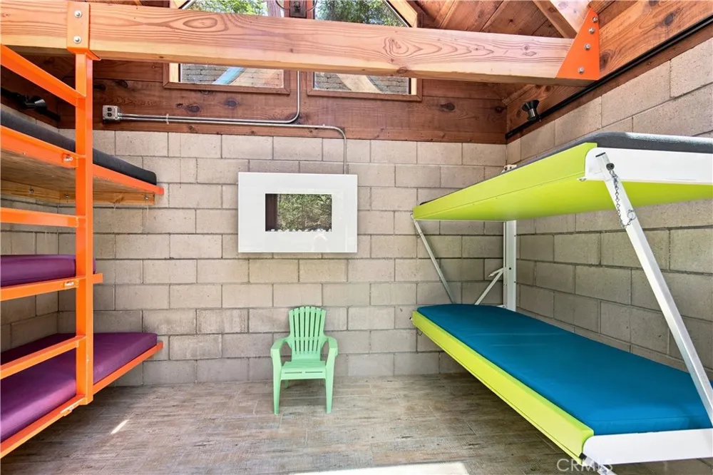 565 Chiswick Way Cambria, CA 93428